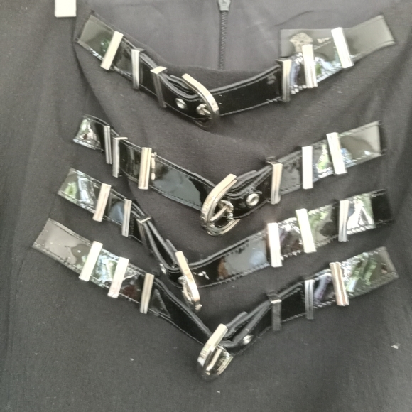 Versace belts miniskirt - Picture 2 of 8